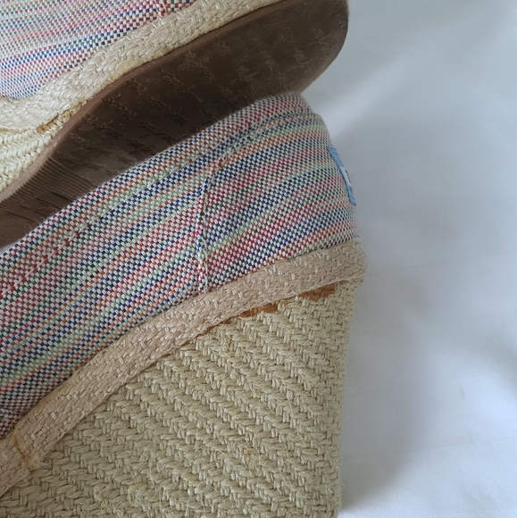 Toms Rainbow Stripe Wegde Peeptoe Shoe - Picture 11 of 12